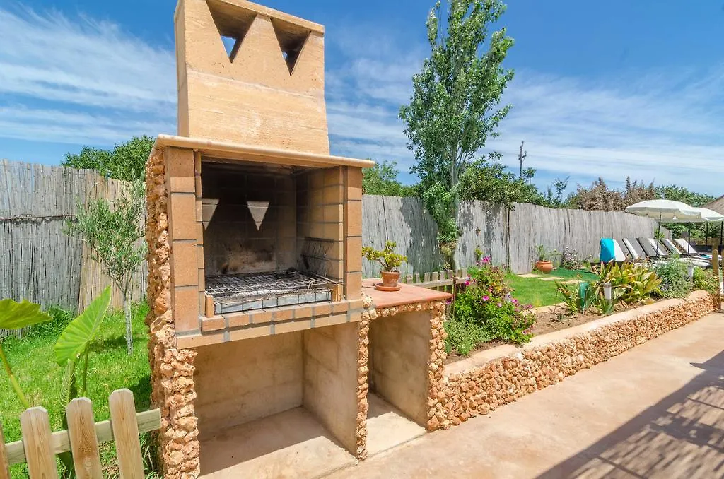 Es Cipresos Villa S'Illot  0*, S'Illot (Mallorca)