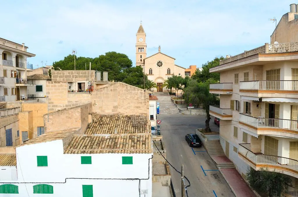 Es Cipresos Villa S'Illot   S'Illot (Mallorca)